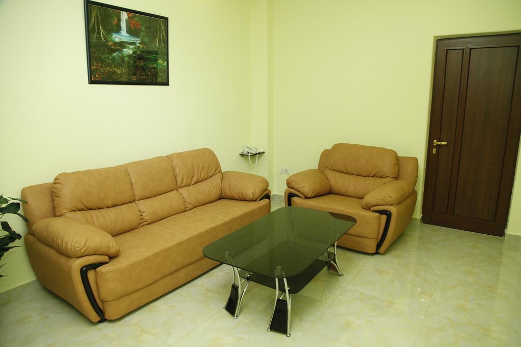 Best Hotel Yerevan Luaran gambar