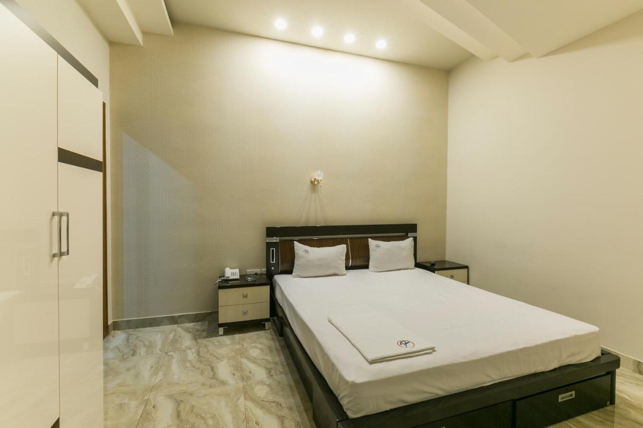 Best Hotel Yerevan Luaran gambar