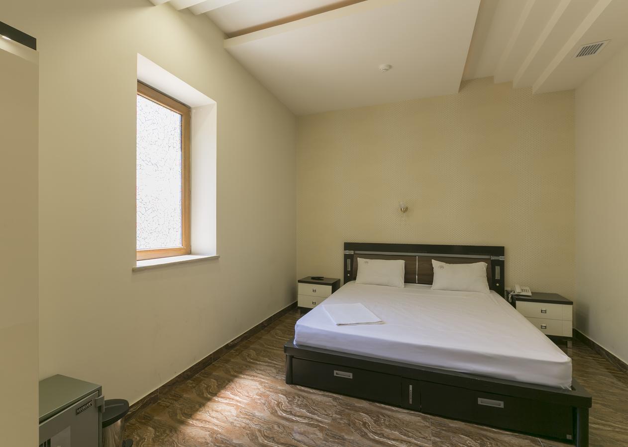 Best Hotel Yerevan Luaran gambar