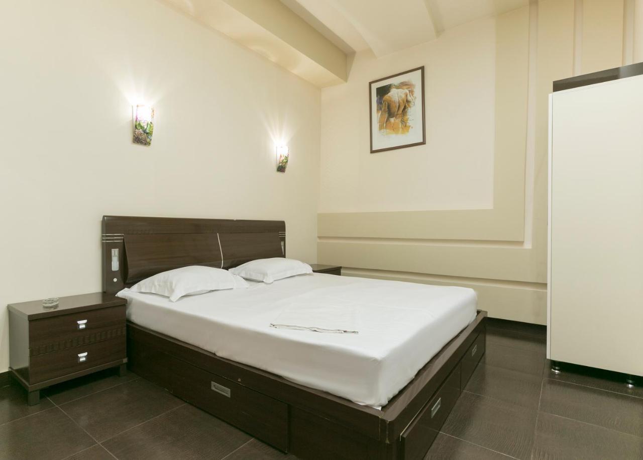 Best Hotel Yerevan Luaran gambar